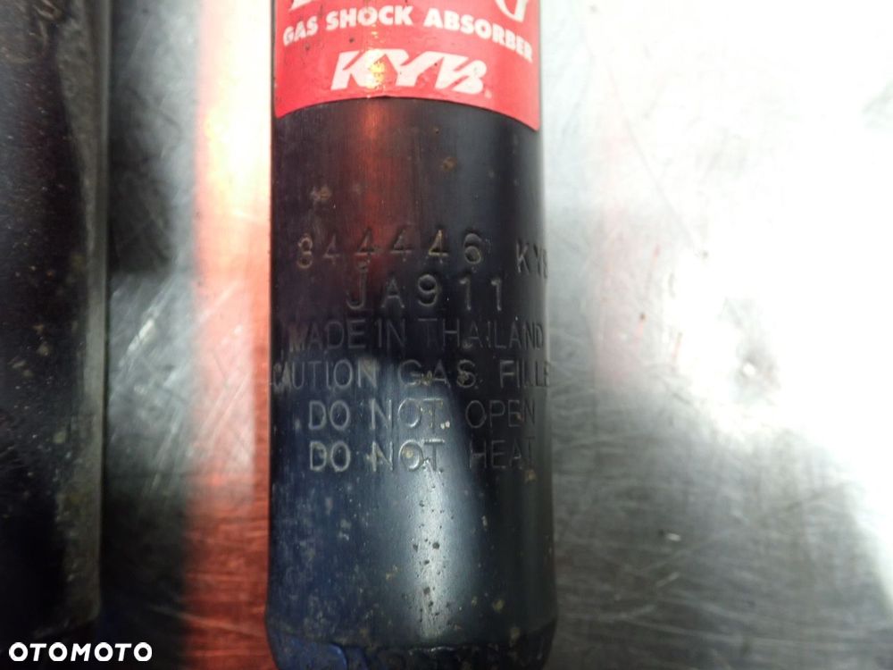 AMORTYZATORY TYLNE OPEL ASTRA H - 3