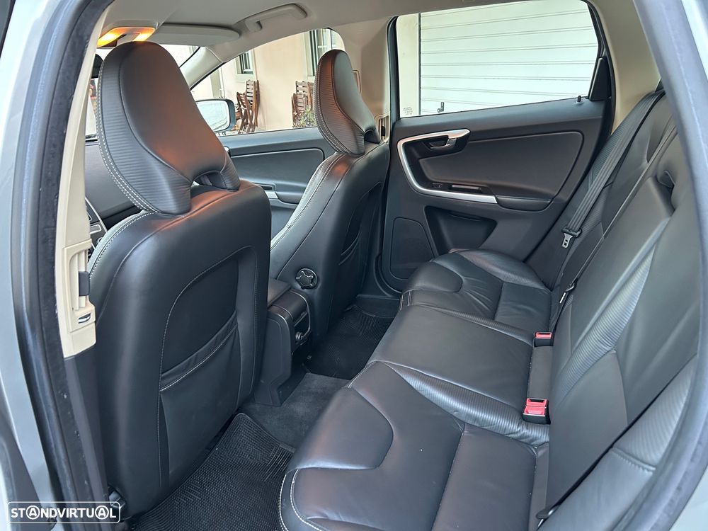 Volvo XC 60 2.0 D3 Drive V.Ocean Race Start/Stop - 11