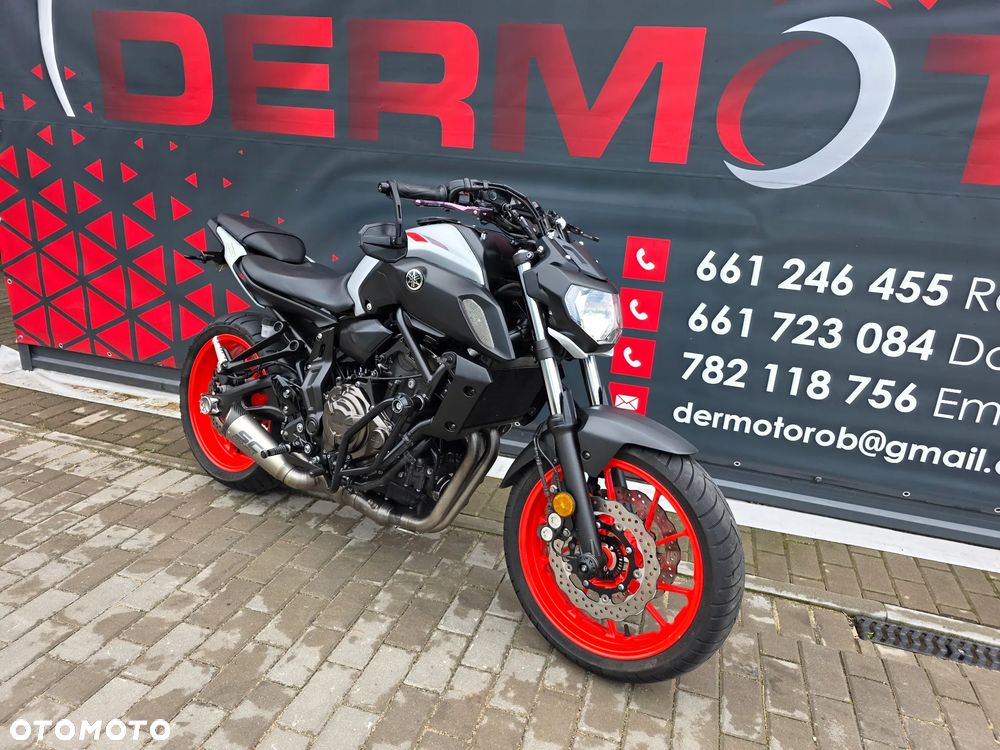 Yamaha MT - 32