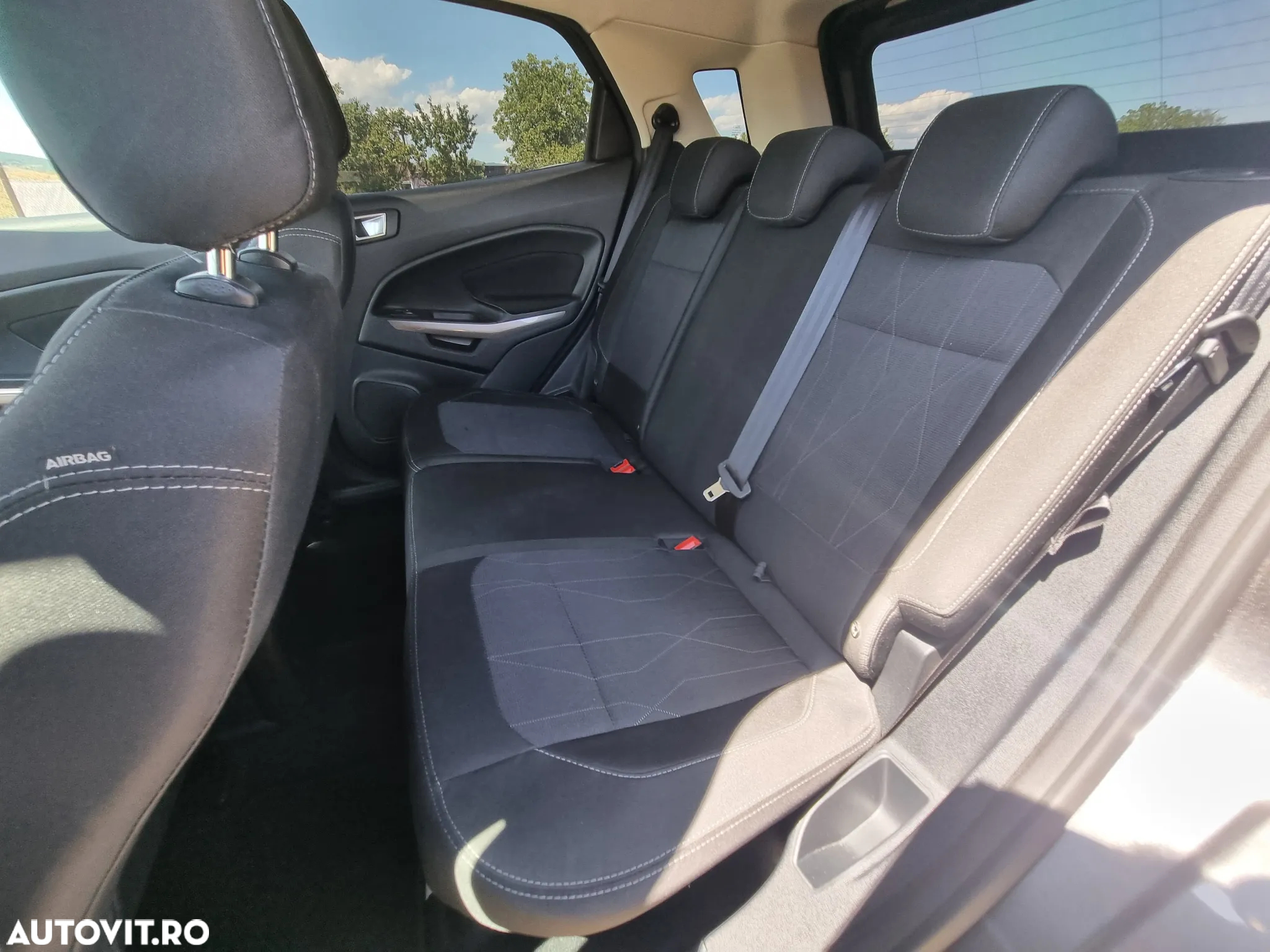 Ford EcoSport 1.0 EcoBoost Titanium - 13