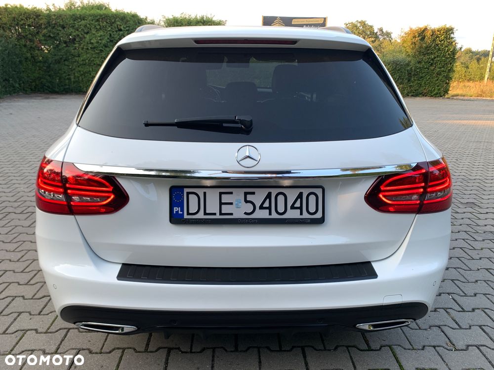 Mercedes-Benz Klasa C 220 d 9G-TRONIC AMG Line - 36