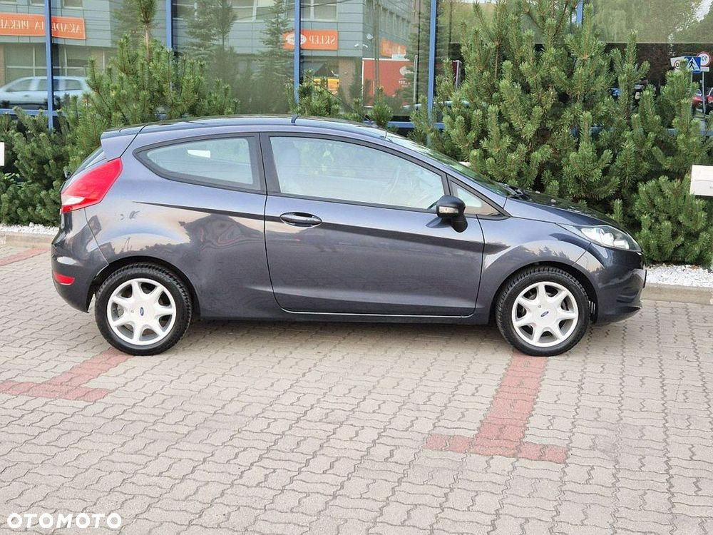 Ford Fiesta 1.25 Trend - 15
