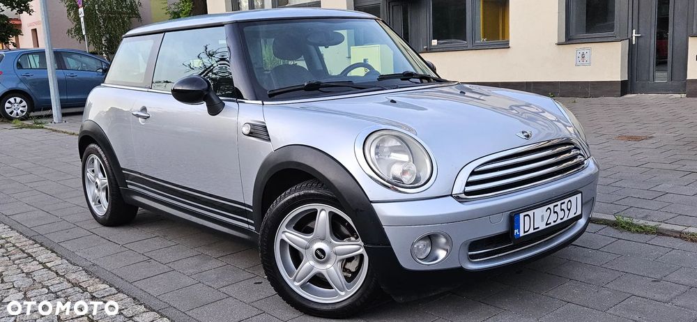 MINI ONE - 19