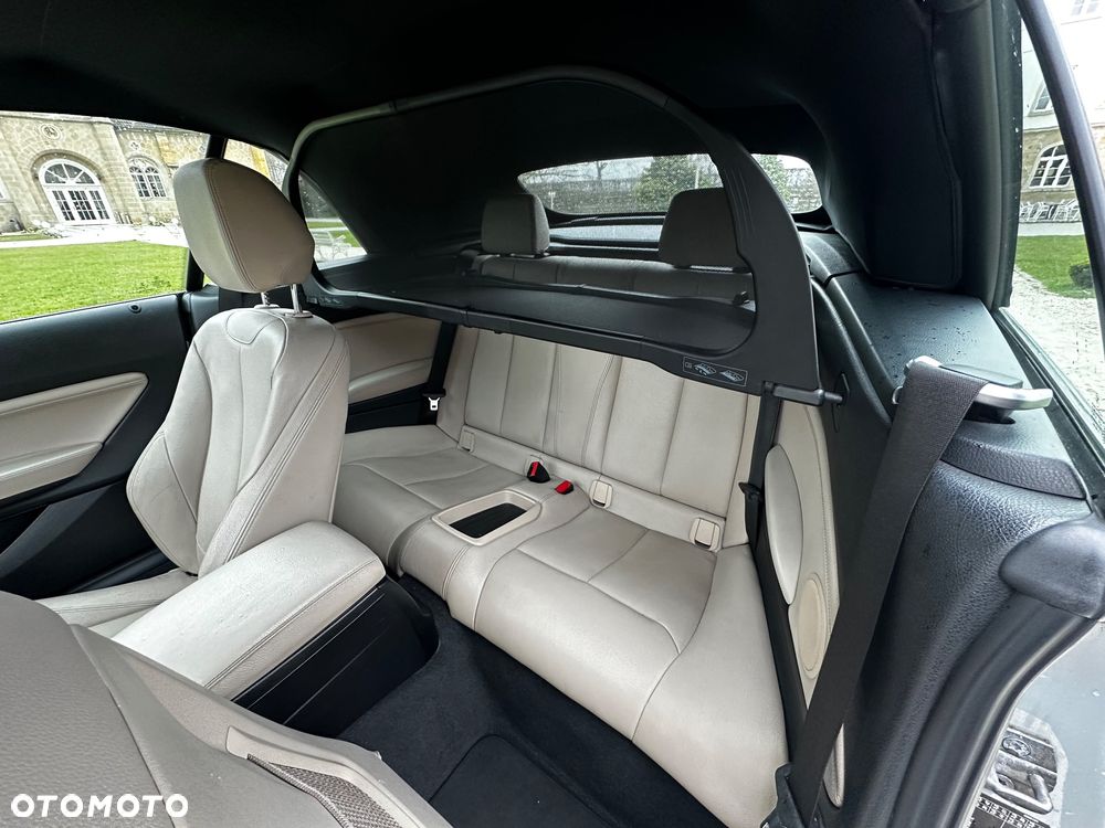 BMW Seria 2 225d Luxury Line - 13