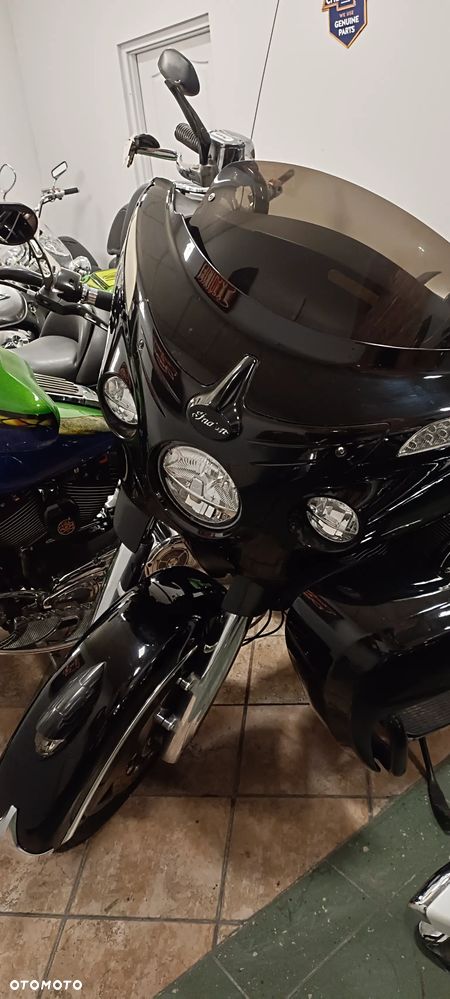 Indian Roadmaster - 2