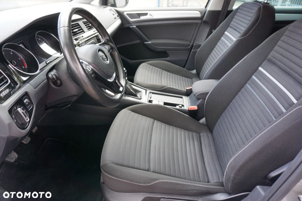 Volkswagen Golf 2.0 TDI BlueMotion Technology Cup - 9