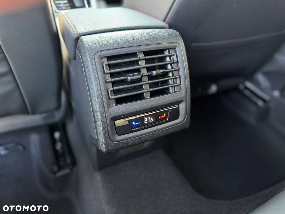 Volkswagen Golf 2.0 TSI OPF DSG GTI Clubsport 45 - 26