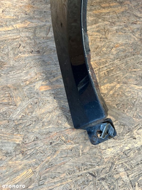 BŁOTNIK prawy MERCEDES B-KLASA W245 LIFT Kod lakieru: 191 - 7