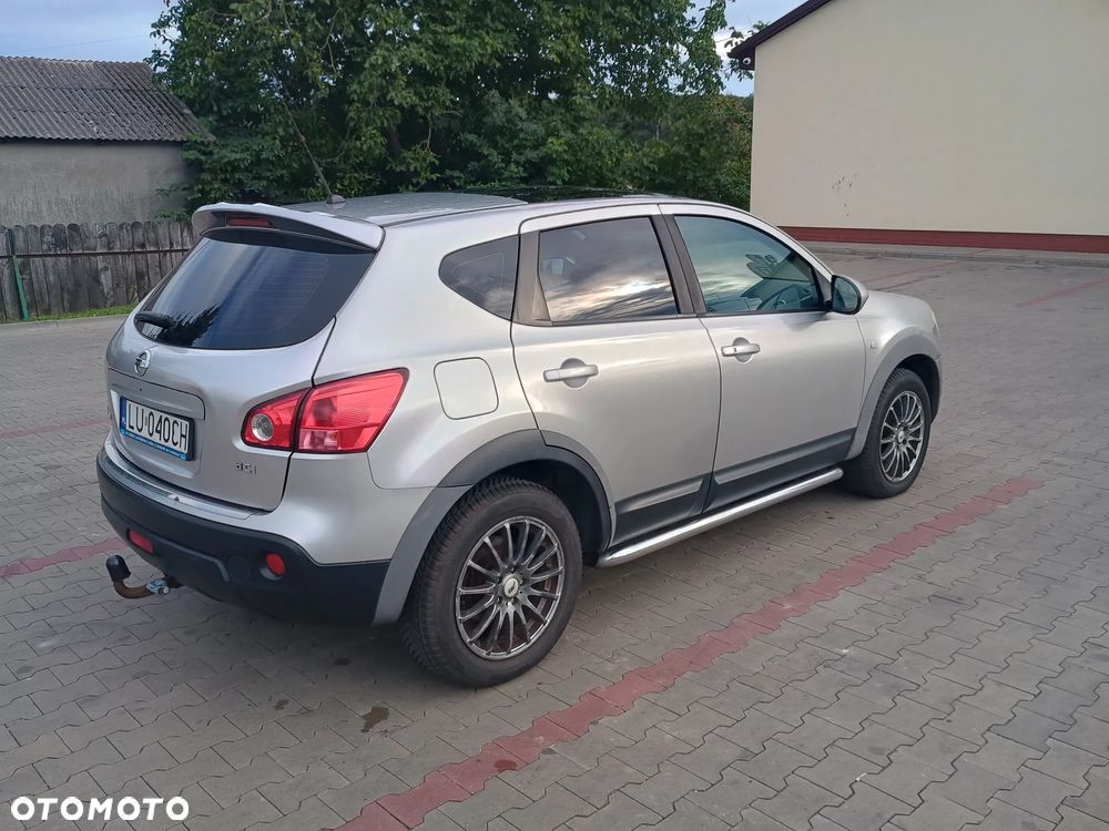 Nissan Qashqai - 4