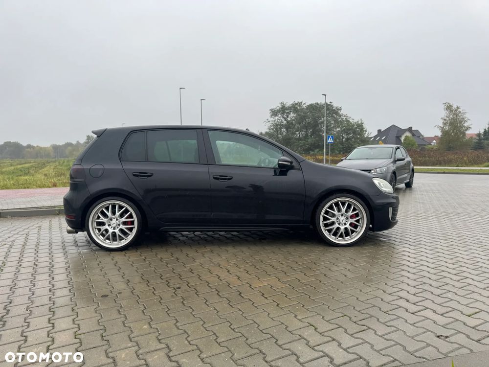 Volkswagen Golf VI 2.0 TSI GTI DSG - 4