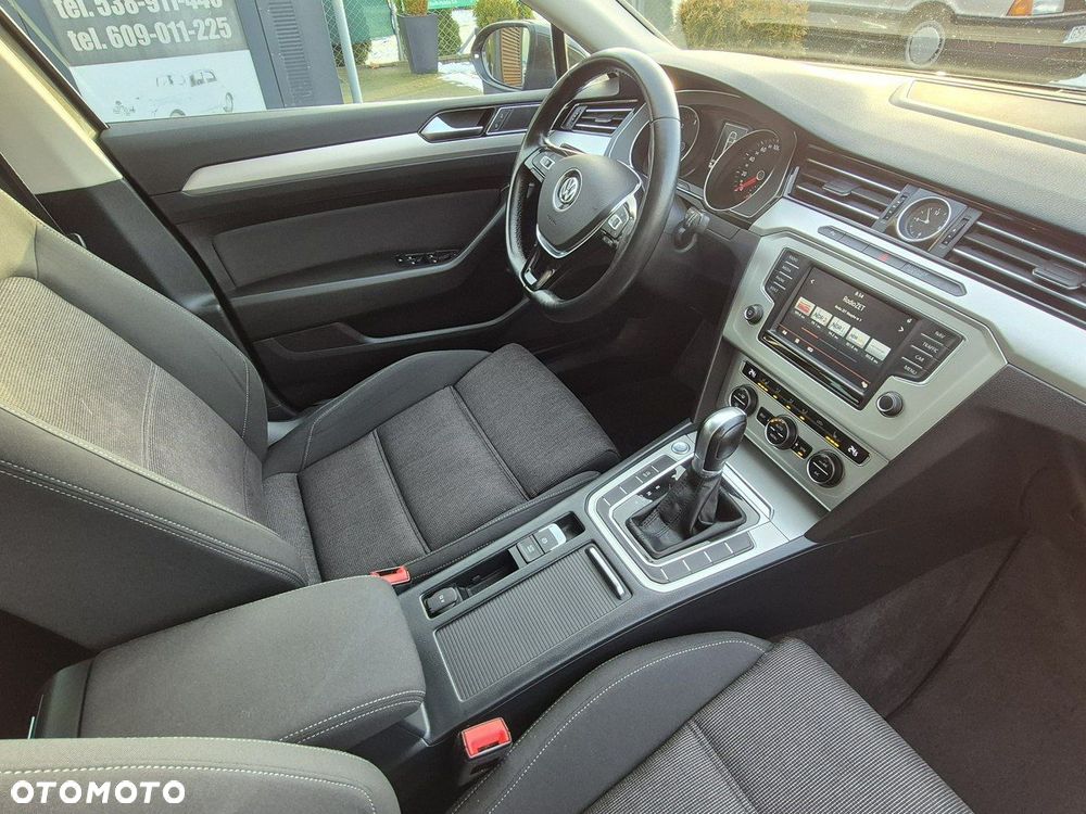 Volkswagen Passat Variant - 13