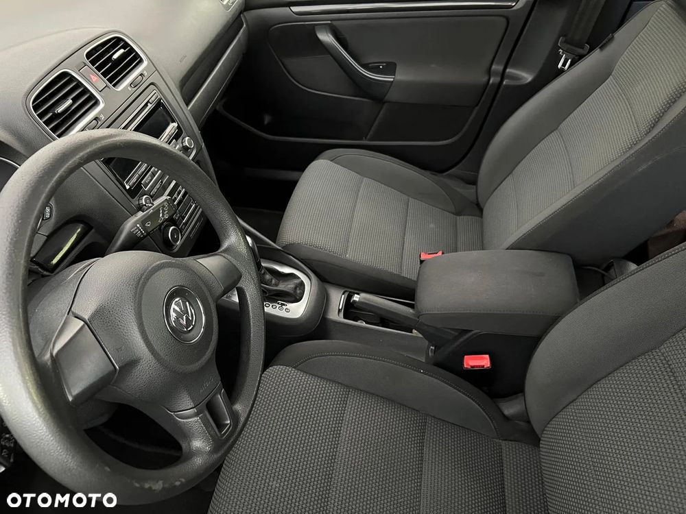 Volkswagen Golf Variant 1.6 TDI DPF DSG Style - 7