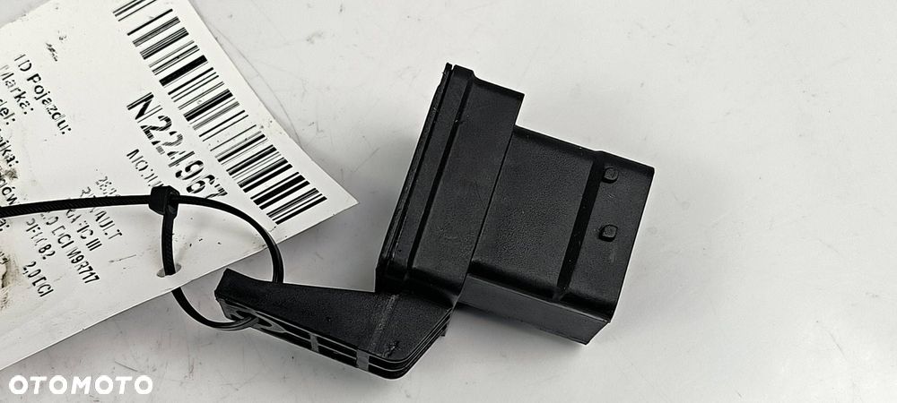 MODUŁ RENAULT TRAFIC III 110675590R - 1