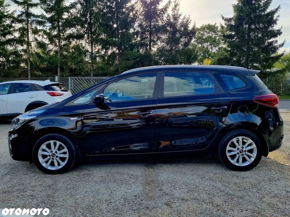 Kia Carens 1.7 CRDi L 7os - 8