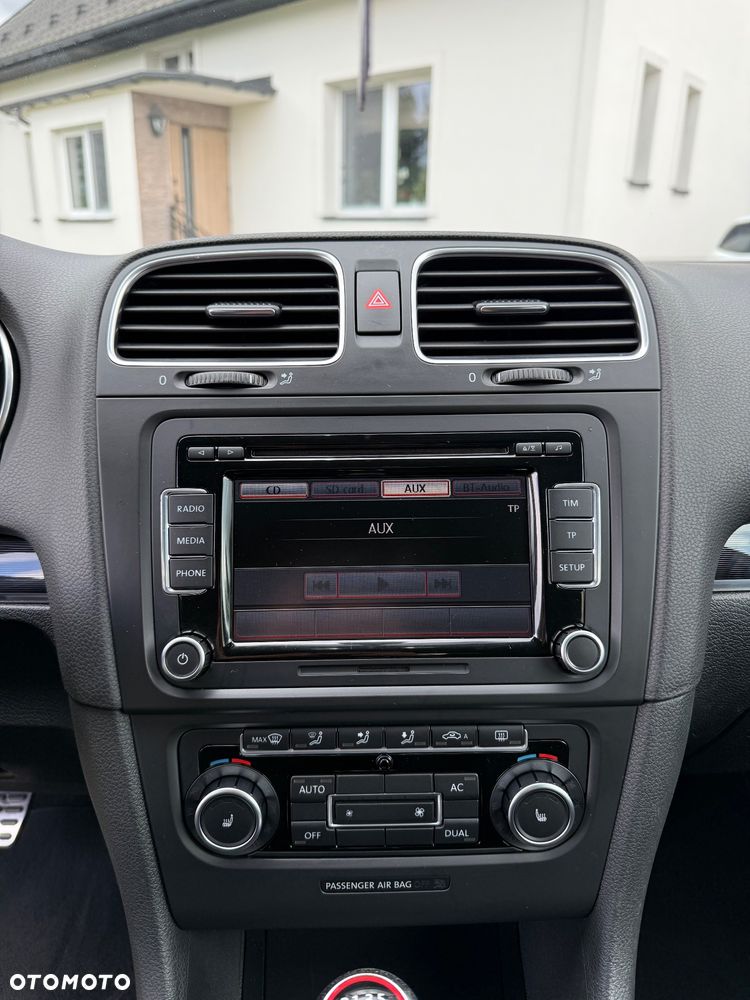 Volkswagen Golf - 26