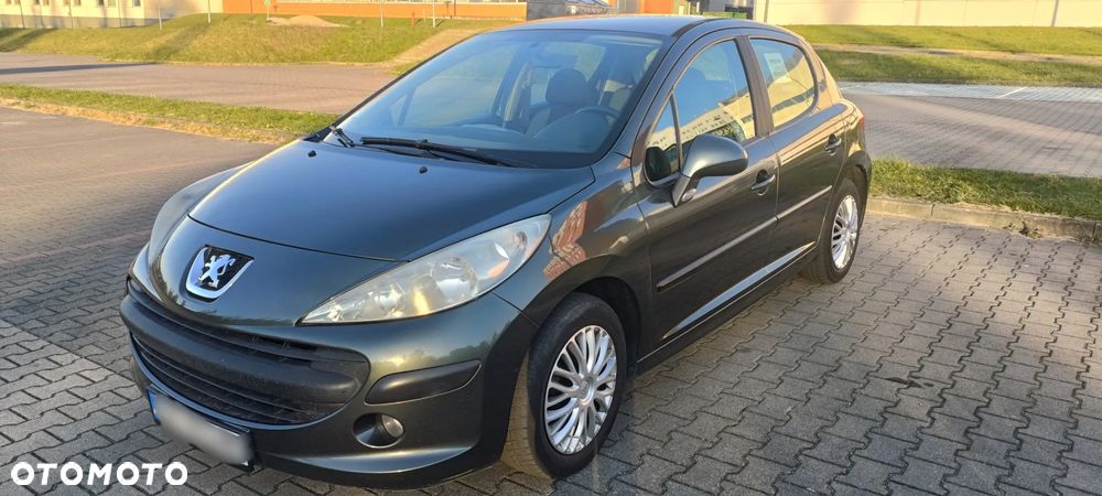 Peugeot 207 1.4 HDi Presence - 1
