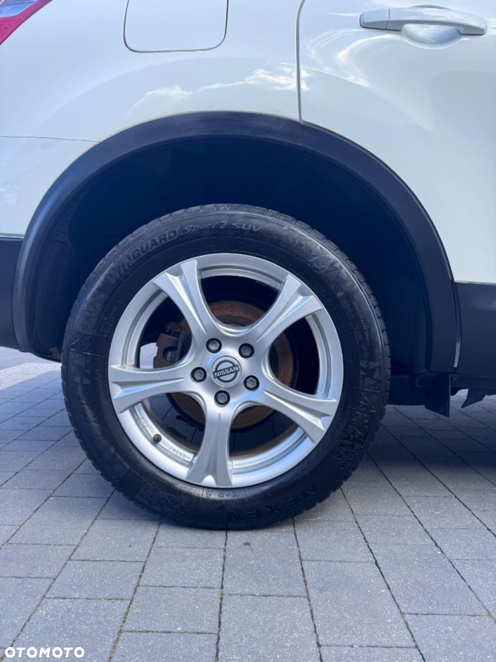 Nissan Qashqai+2 - 12
