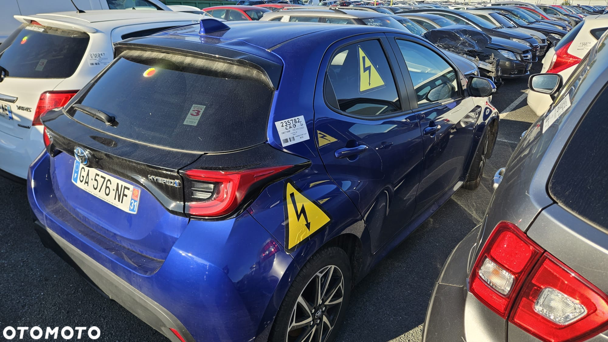 Toyota Yaris - 24