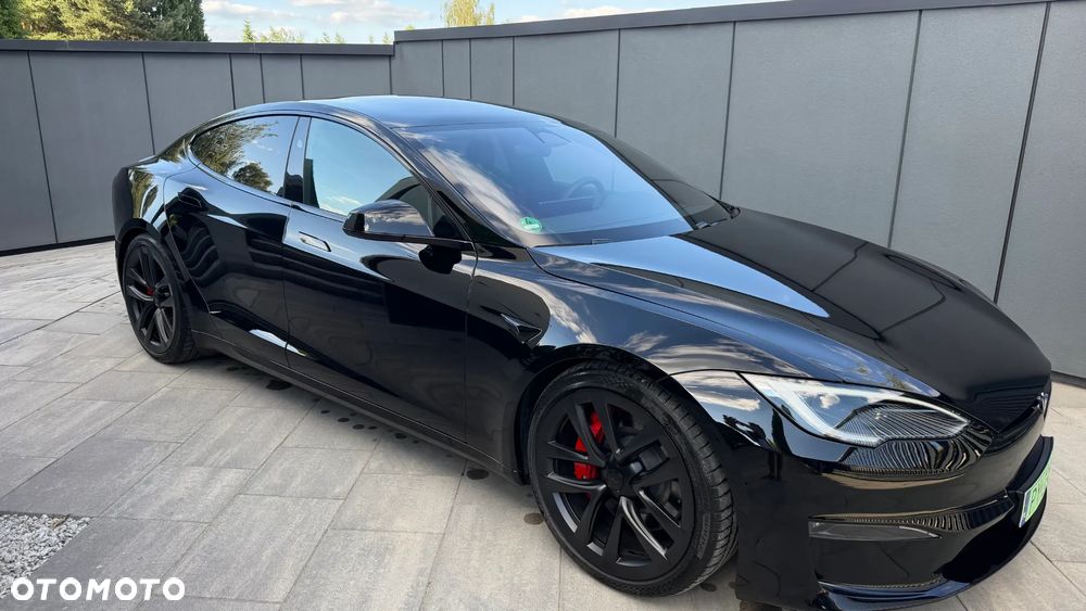 Tesla Model S Plaid - 4