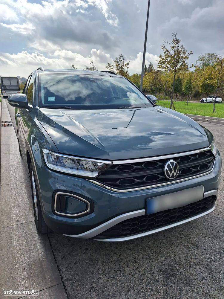 VW T-Roc 1.0 TSI Urban - 2