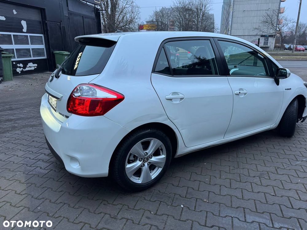 Toyota Auris - 14