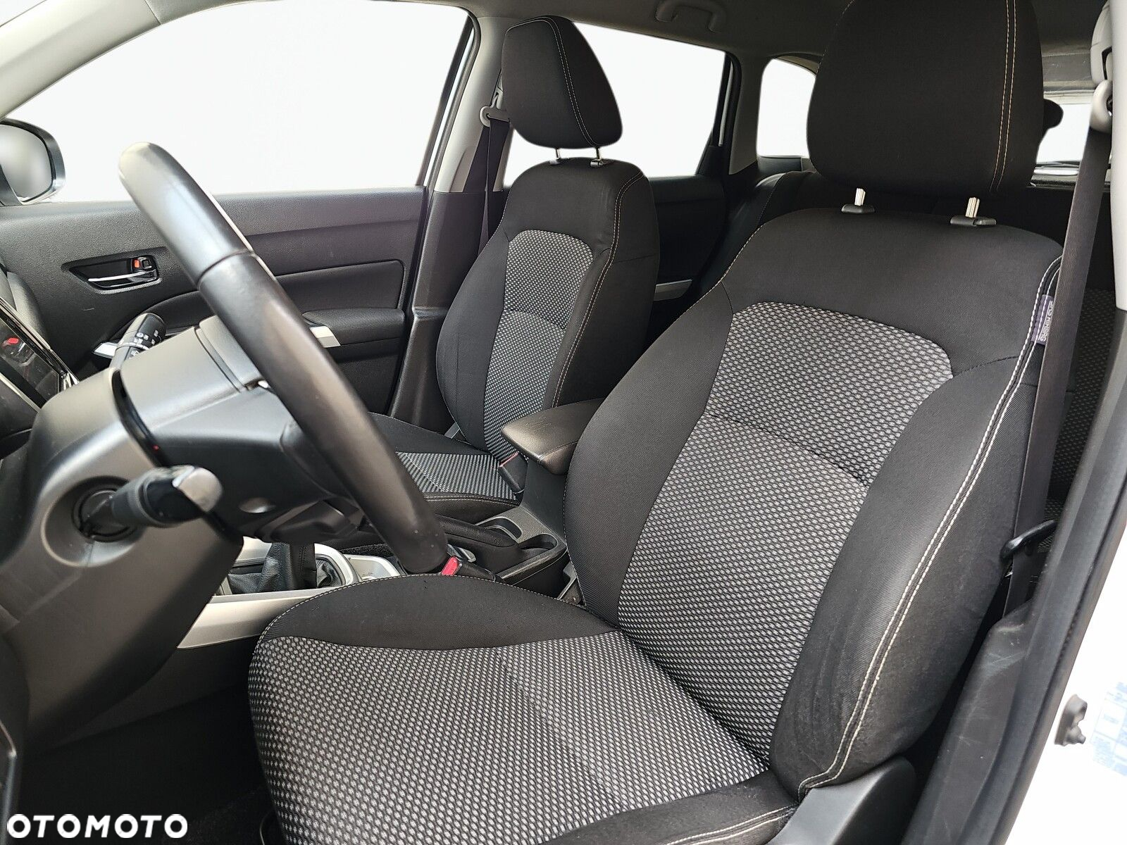 Suzuki Vitara - 13