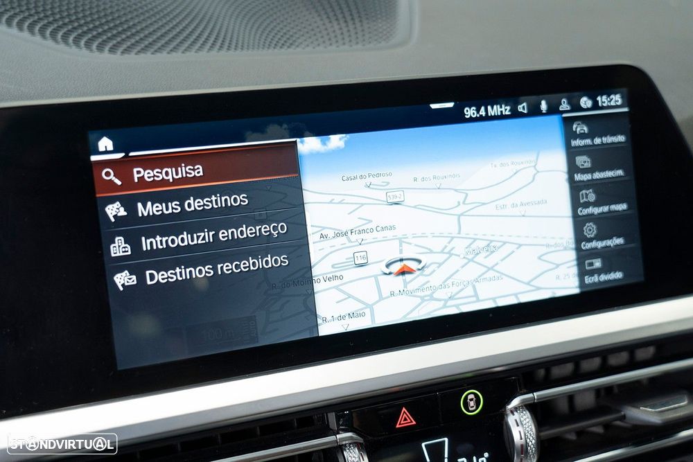 BMW 320 d Pack Desportivo M Auto - 37