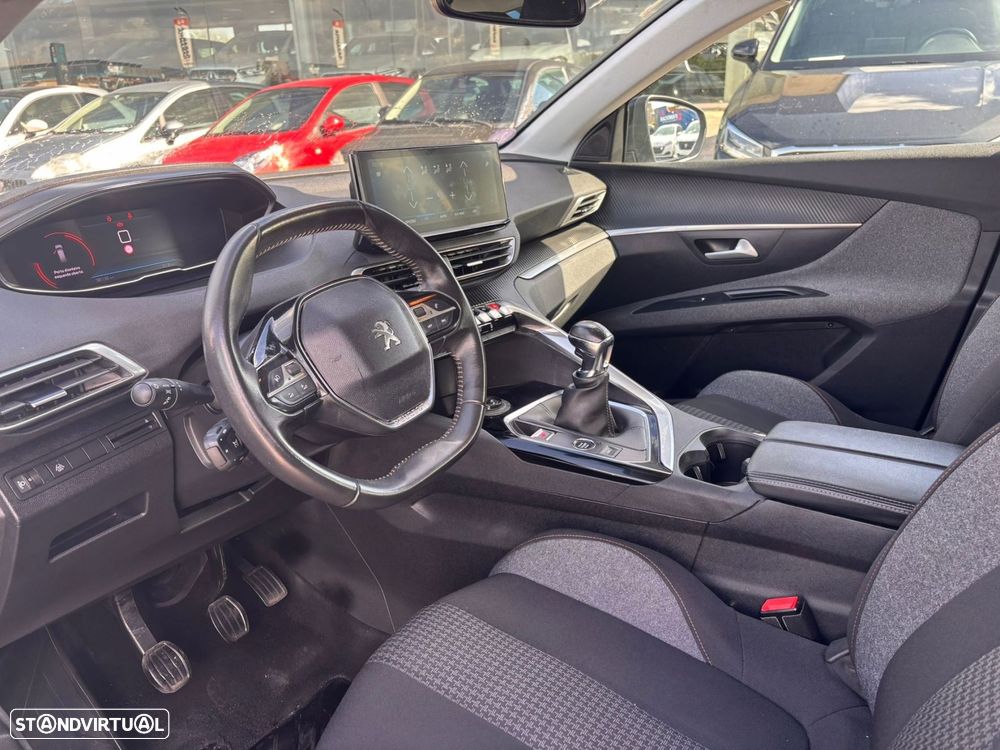 Peugeot 5008 1.2 PureTech Active - 4