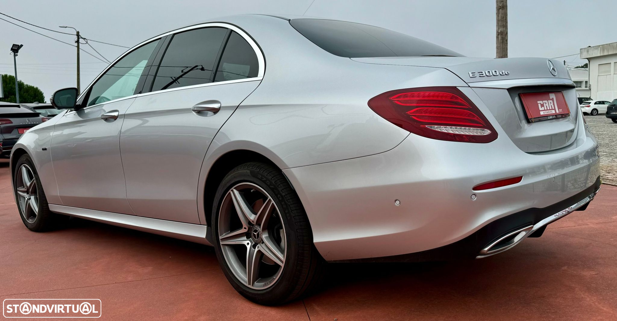 Mercedes-Benz E 300 de AMG Line - 3