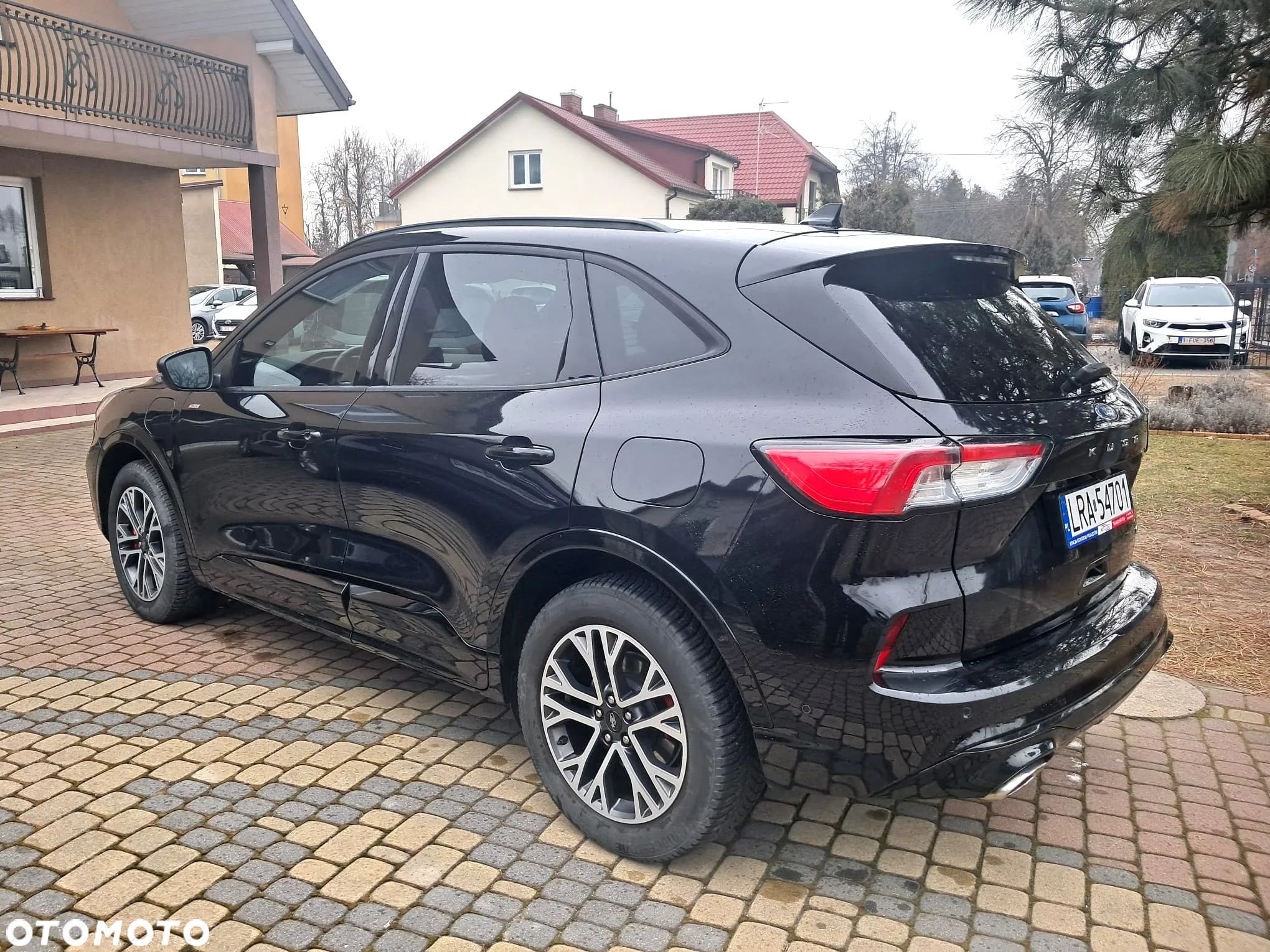 Ford Kuga 2.5 Duratec PHEV ST-LINE - 1