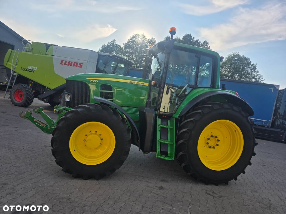 John Deere 7530 - 6
