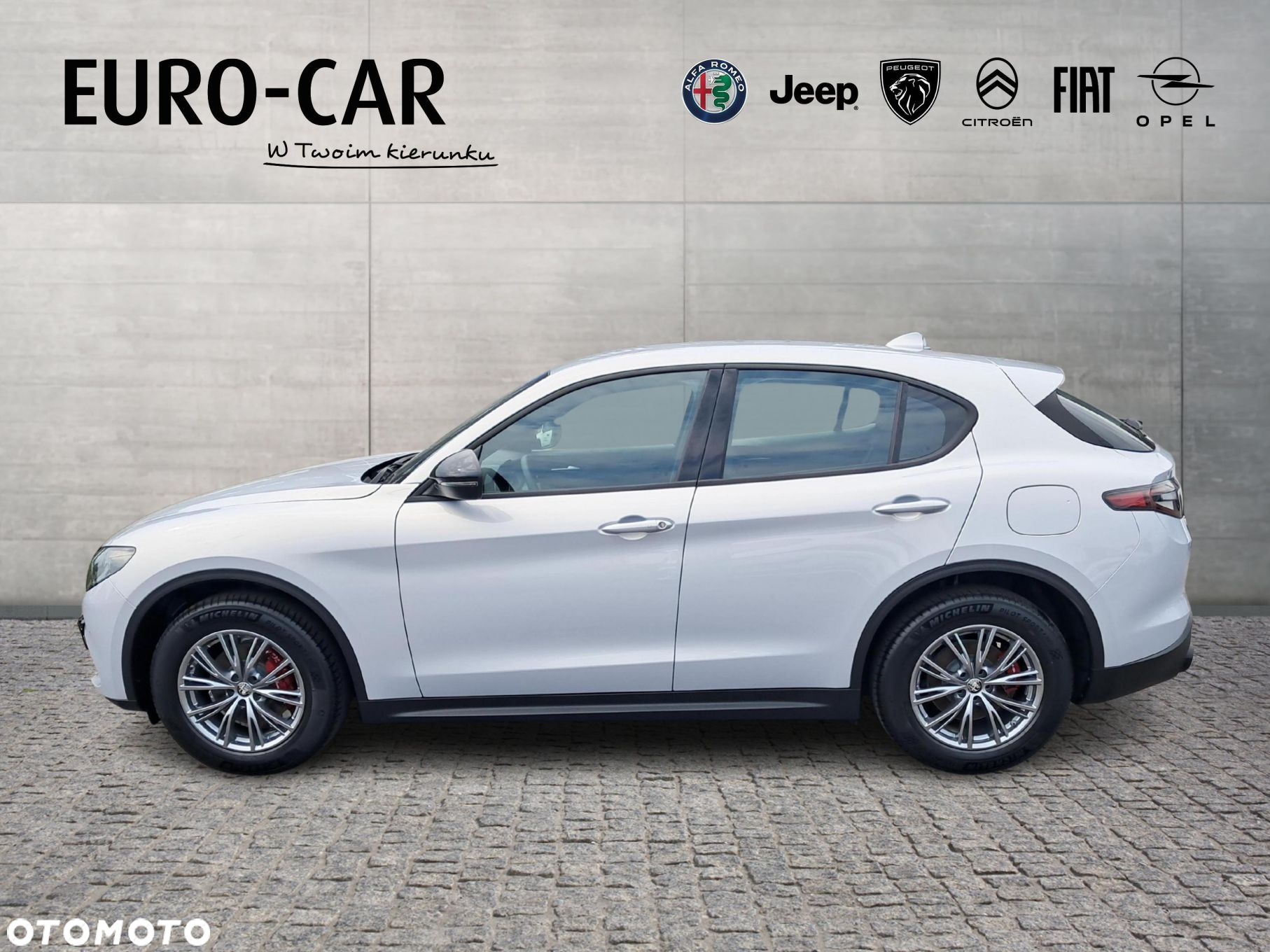 Alfa Romeo Stelvio - 3