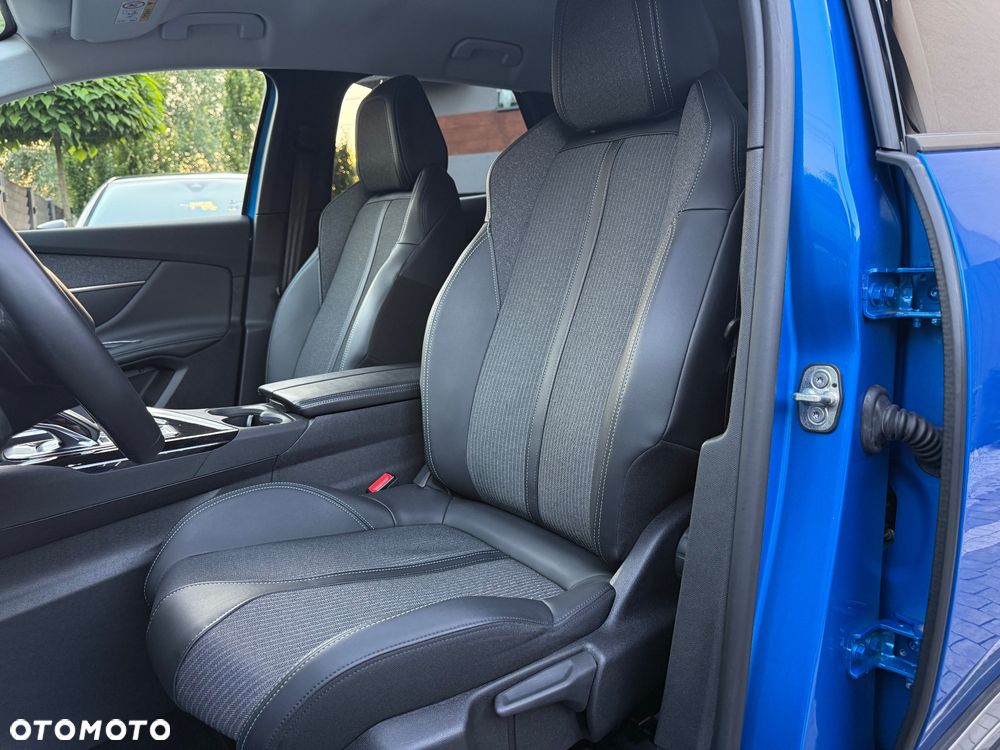 Peugeot 3008 225 e-EAT8 Allure Pack - 9
