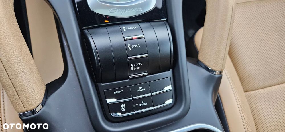 Porsche Cayenne S Tiptronic S - 34