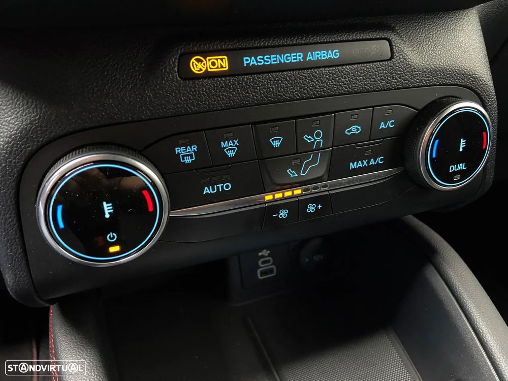 Ford Kuga 2.5 PHEV ST-Line X - 27