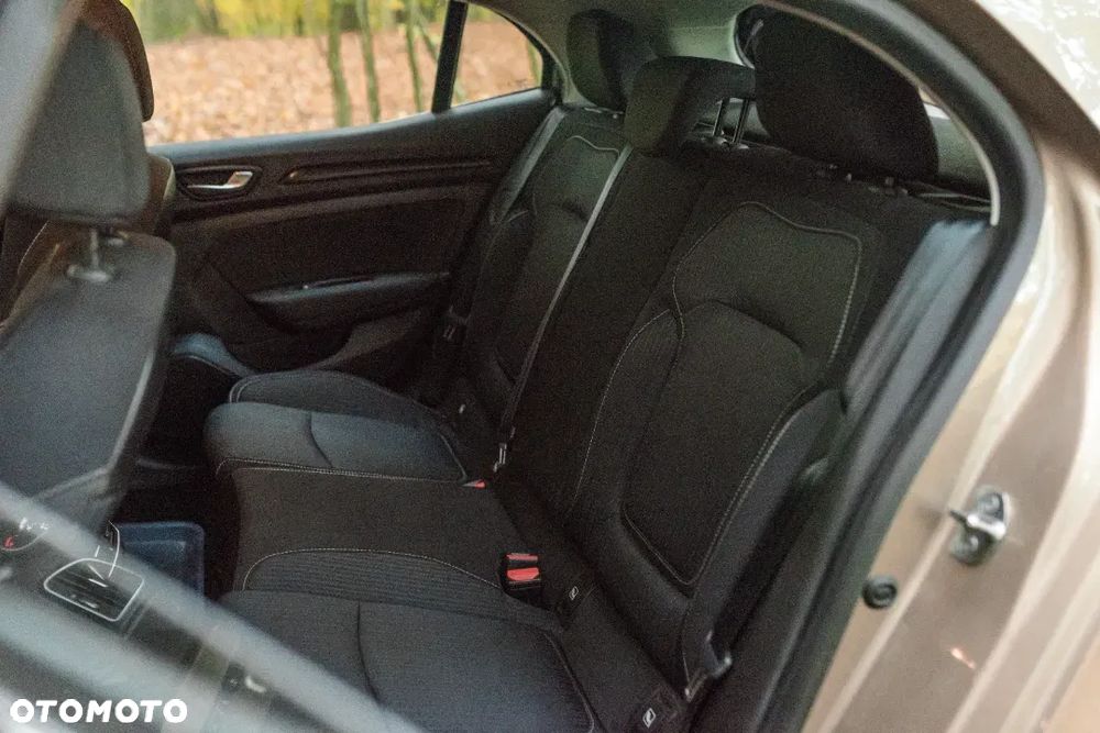Renault Megane 1.6 SCe Zen - 15