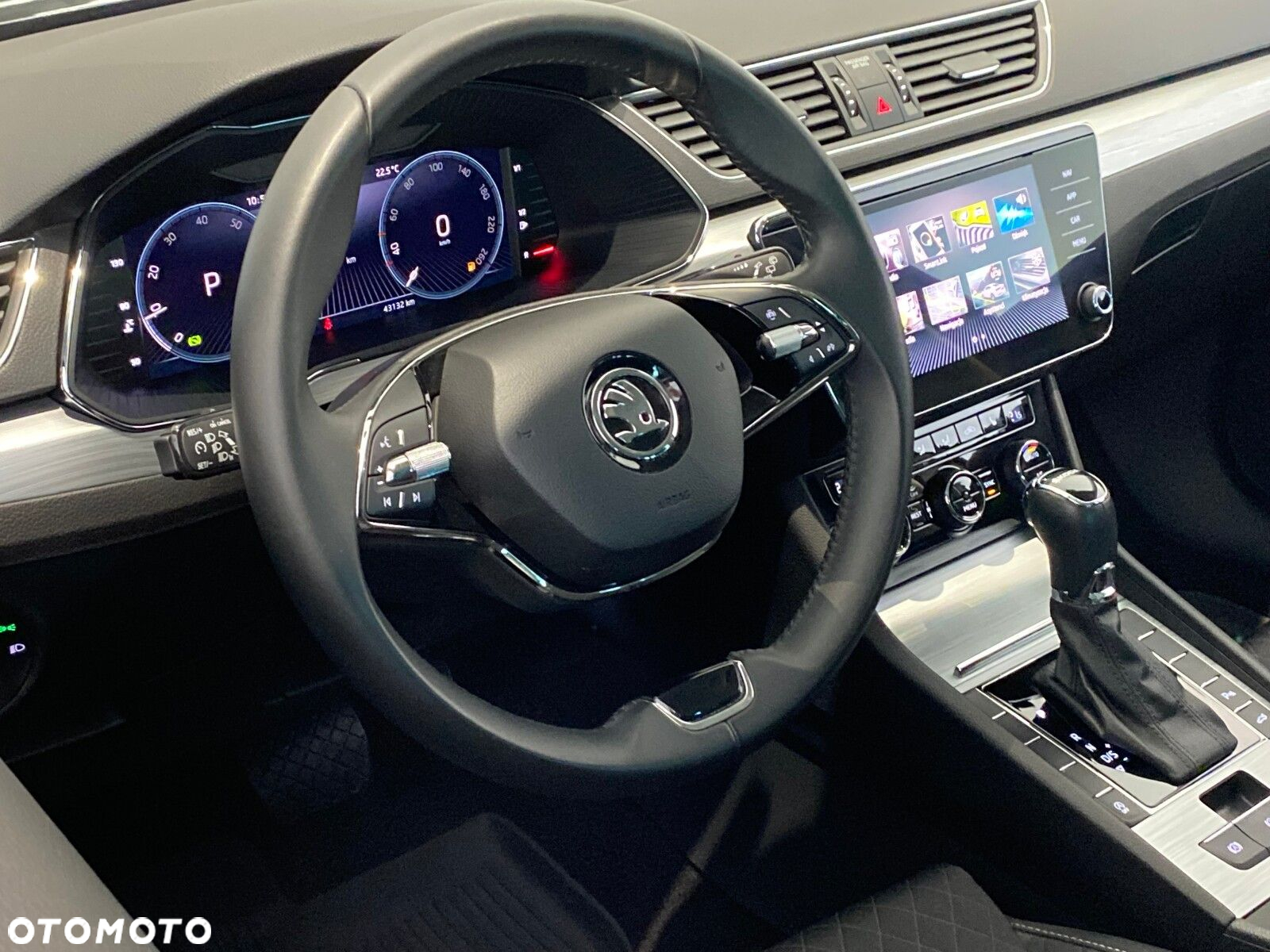 Skoda Superb 1.5 TSI Ambition DSG - 22