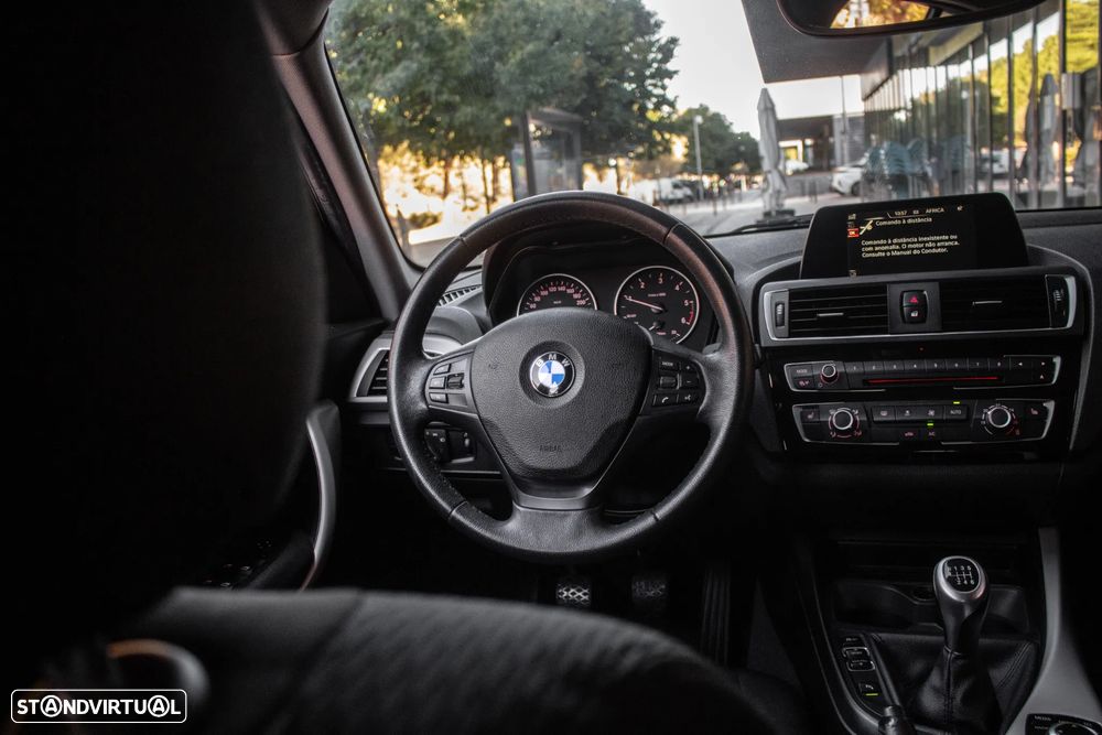 BMW 116 d EfficientDynamics Edition - 32