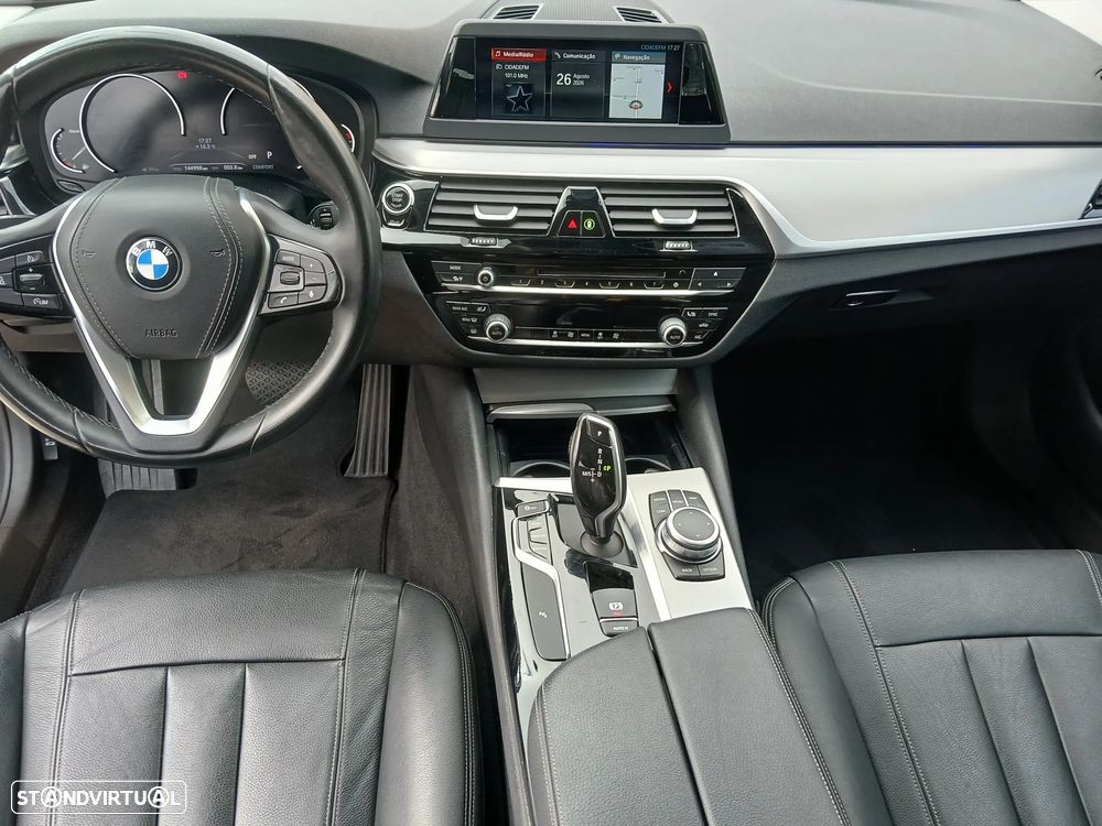 BMW 520 d Line Luxury Auto - 10
