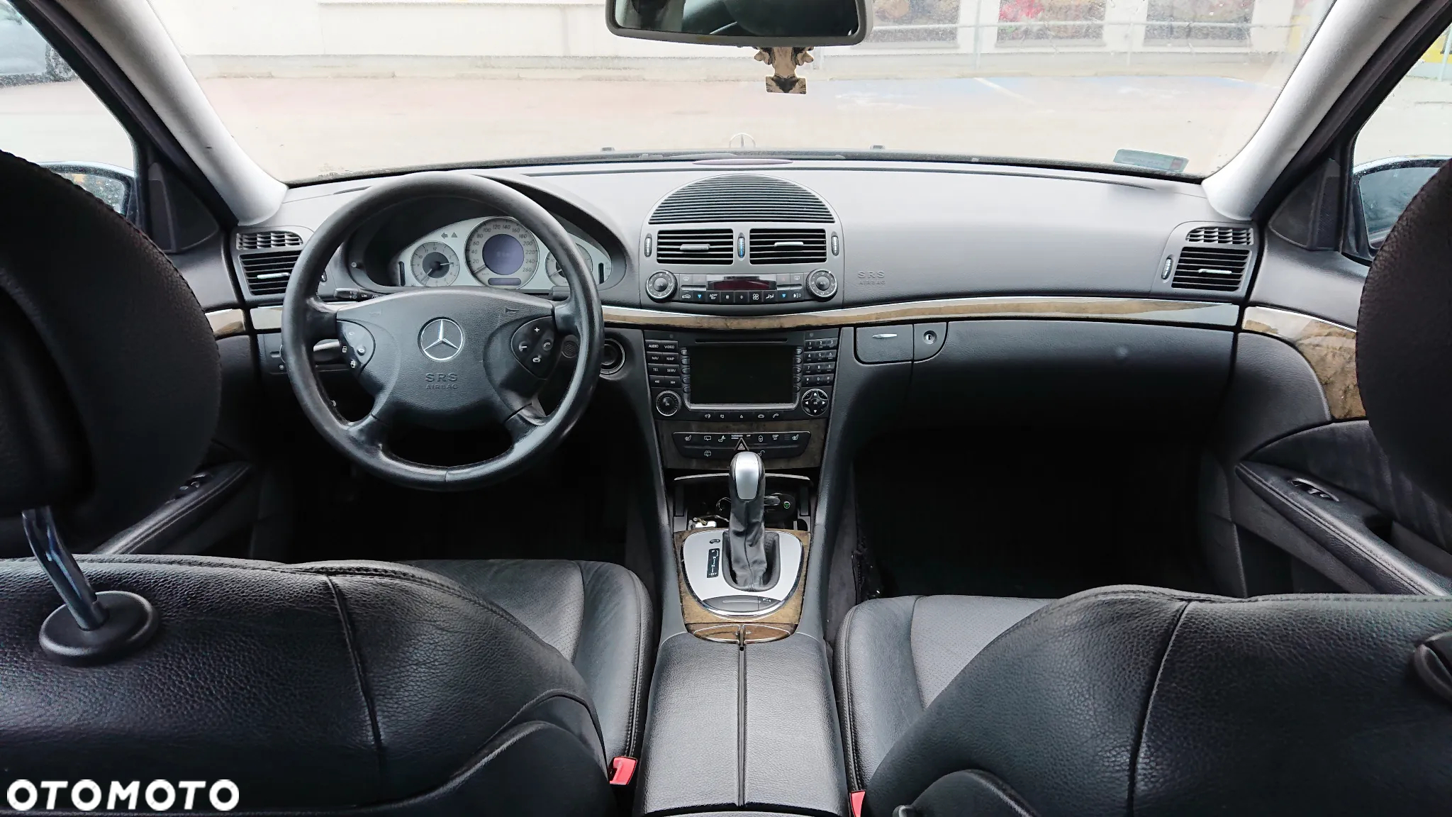Mercedes-Benz Klasa E 320 CDI T Avantgarde - 8