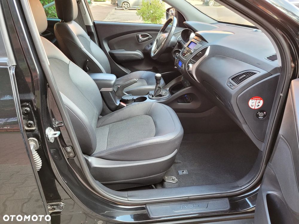 Hyundai ix35 2.0 2WD Comfort - 23