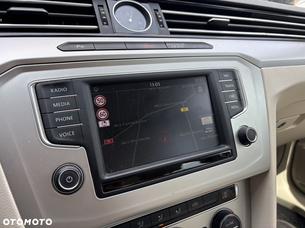 Volkswagen Passat 1.6 TDI BMT Comfortline - 4