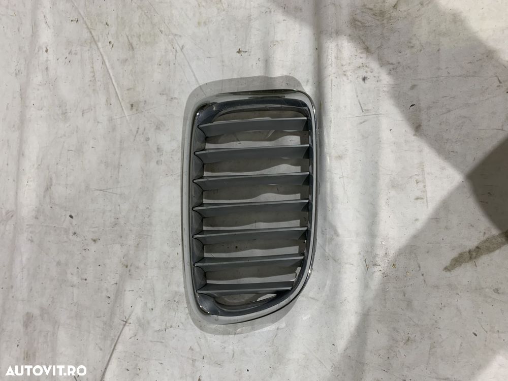 Grila radiator (nara) dreapta BMW X1, E84, 2009, 2010, 2011, 2012, 2013, 2014, cod origine OE 51112993308. - 1