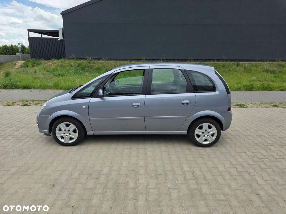 Opel Meriva 1.6 Cosmo MTA - 11