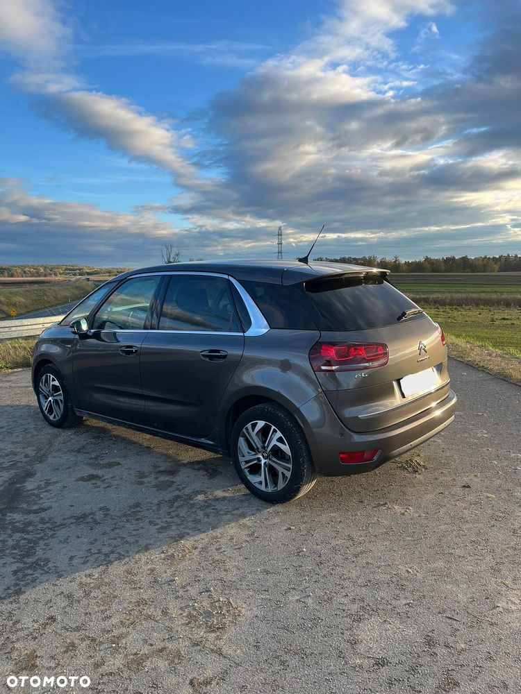 Citroën C4 Picasso 1.2 PureTech Exclusive - 23
