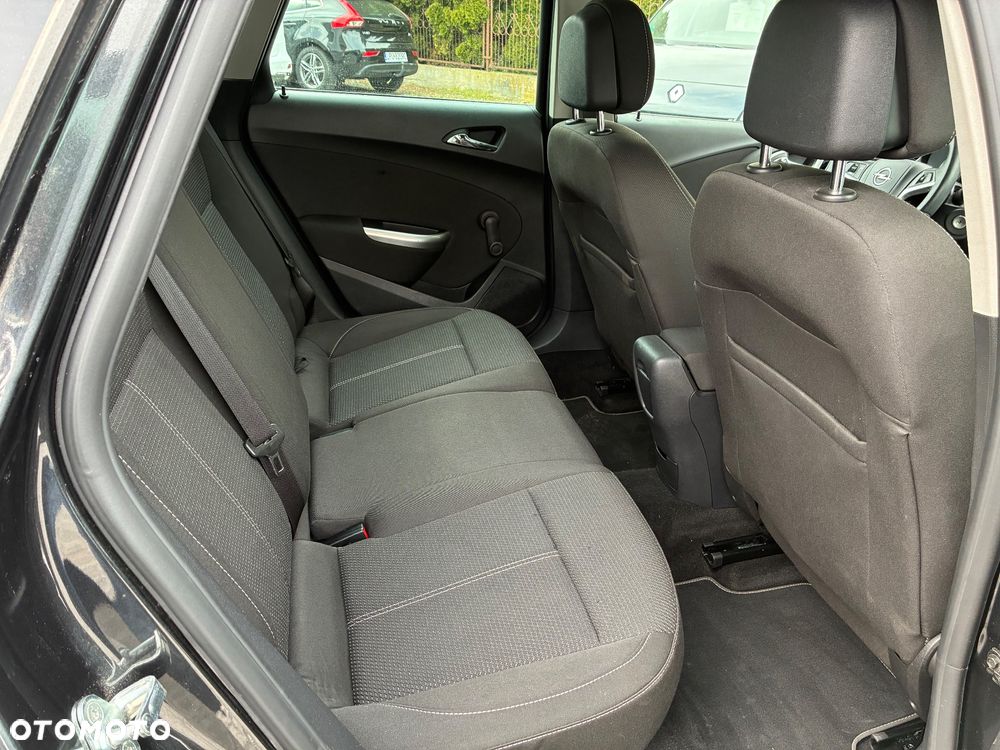 Opel Astra 1.4 Turbo ecoFLEX Start/Stop - 11