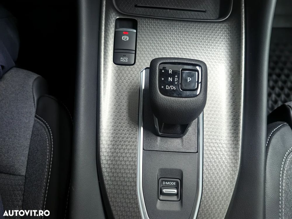 Nissan Qashqai 1.3 l 156CP X-Tronic MHEV N-Connecta - 24