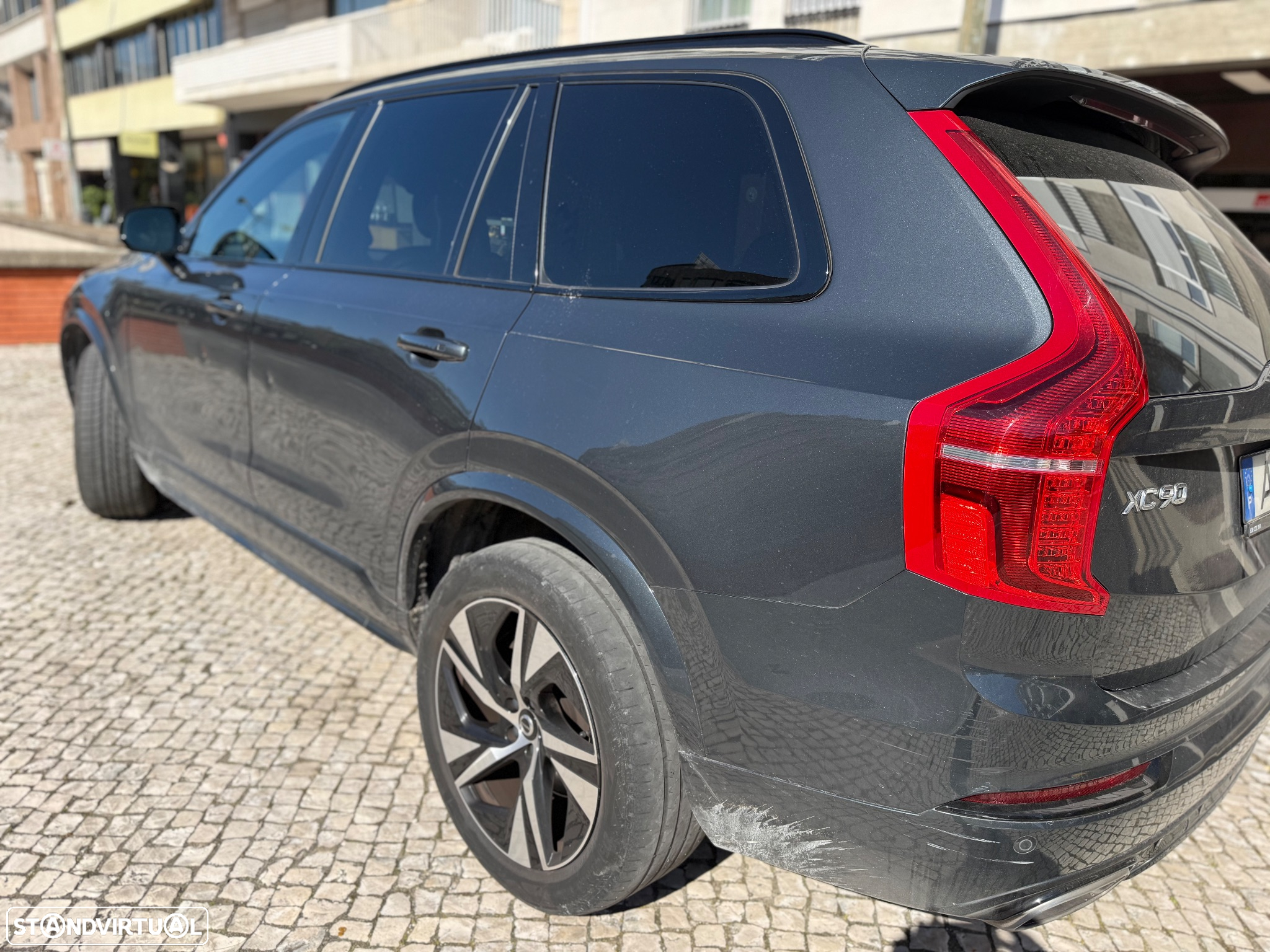Volvo XC 90 2.0 T8 PHEV R-Design AWD - 6
