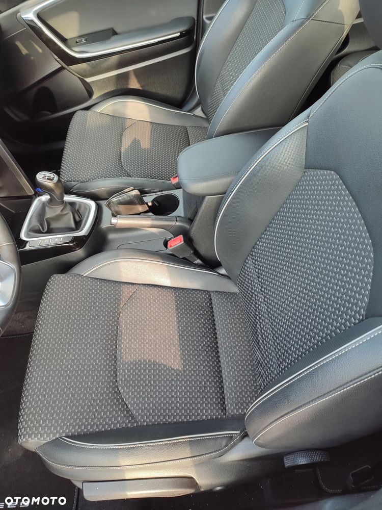Kia XCeed - 7