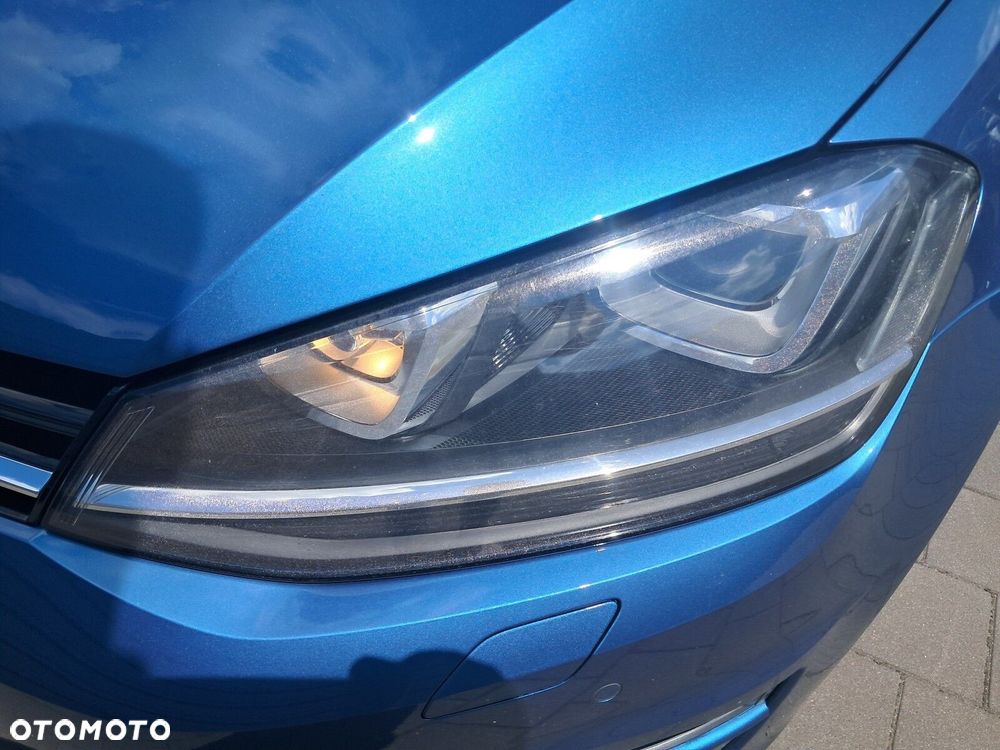 Volkswagen Golf - 9
